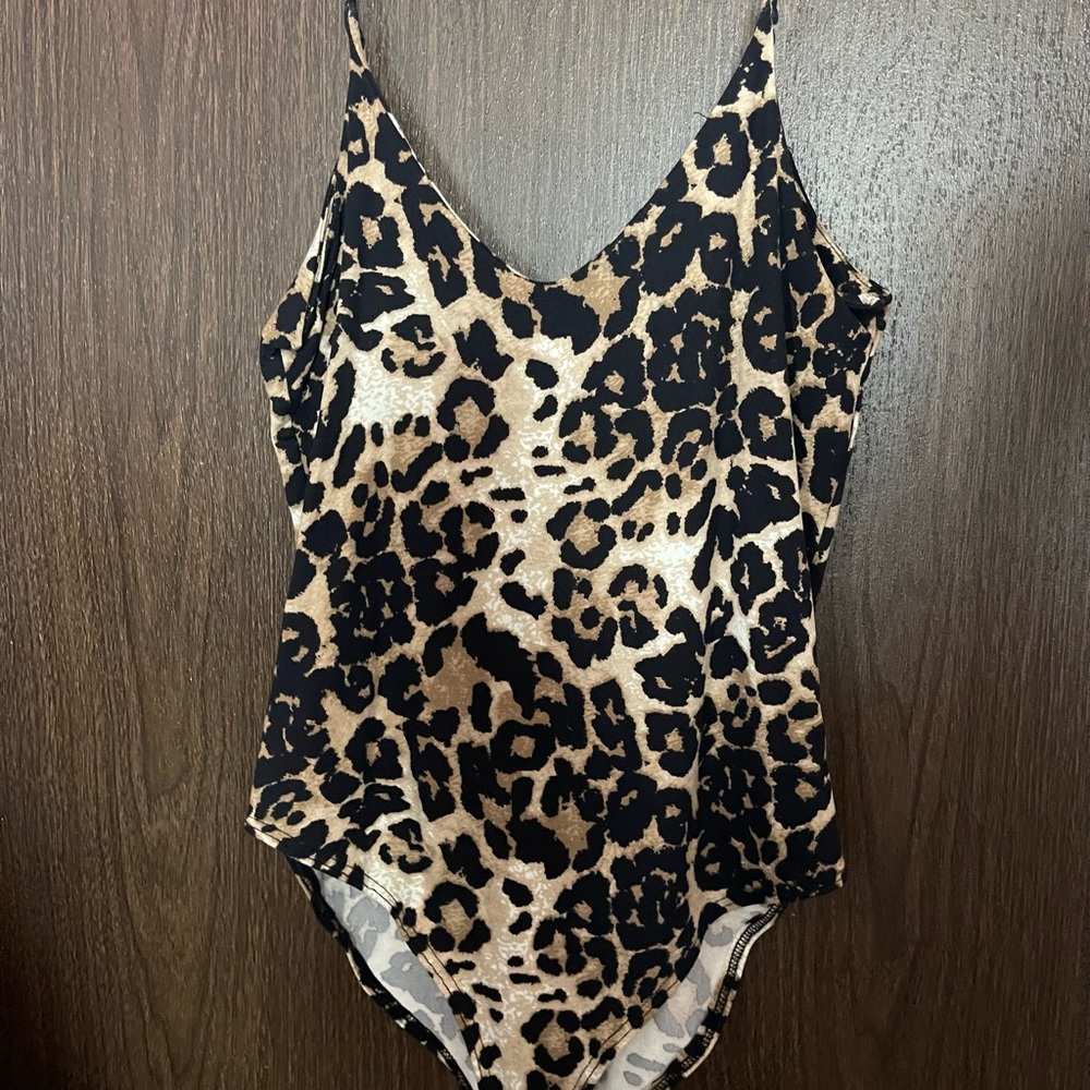 Size small leopard print body suit